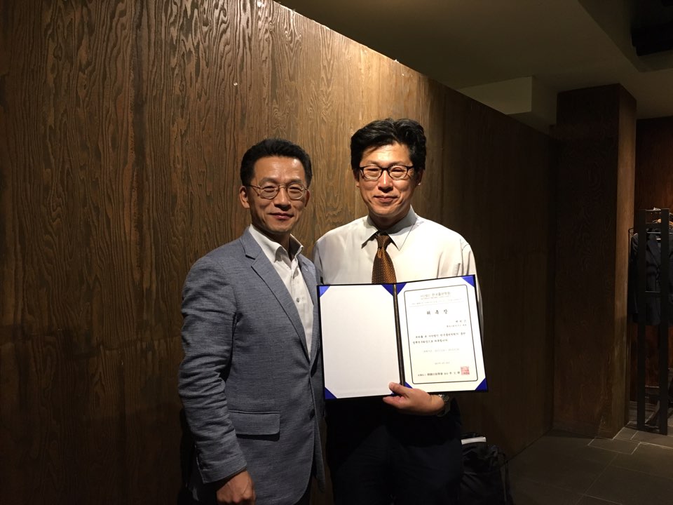 출판정책연구회 백원근 연구회장.jpg